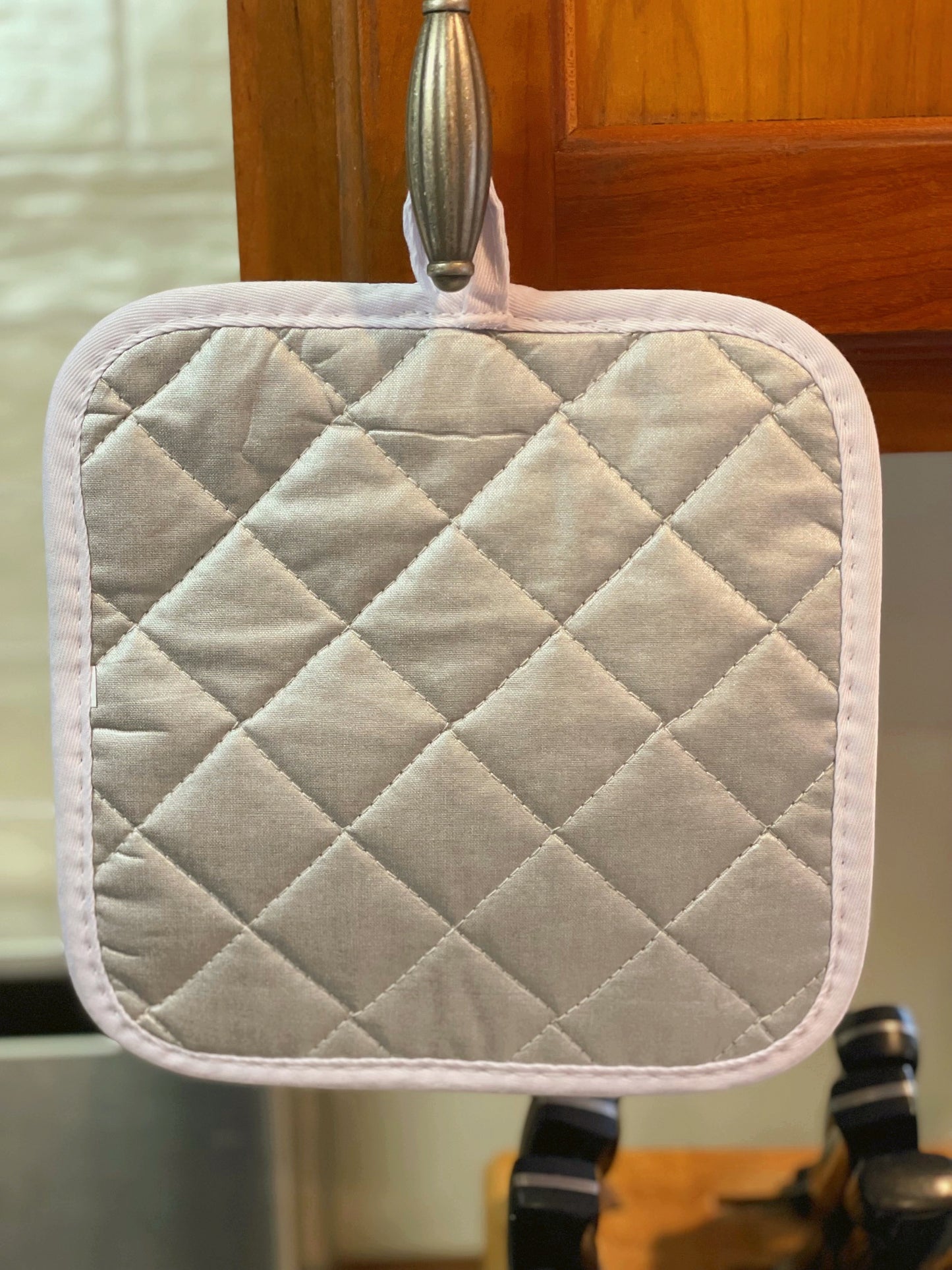 Nantucket Daffodil Pot Holder